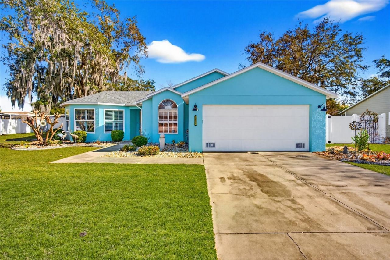 5118 Royal Oak Drive, Fruitland Park, FL 34731 Main Photo