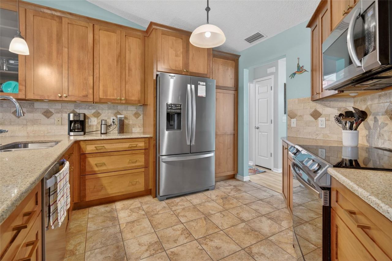 5118 Royal Oak Drive, Fruitland Park, FL 34731 Photo