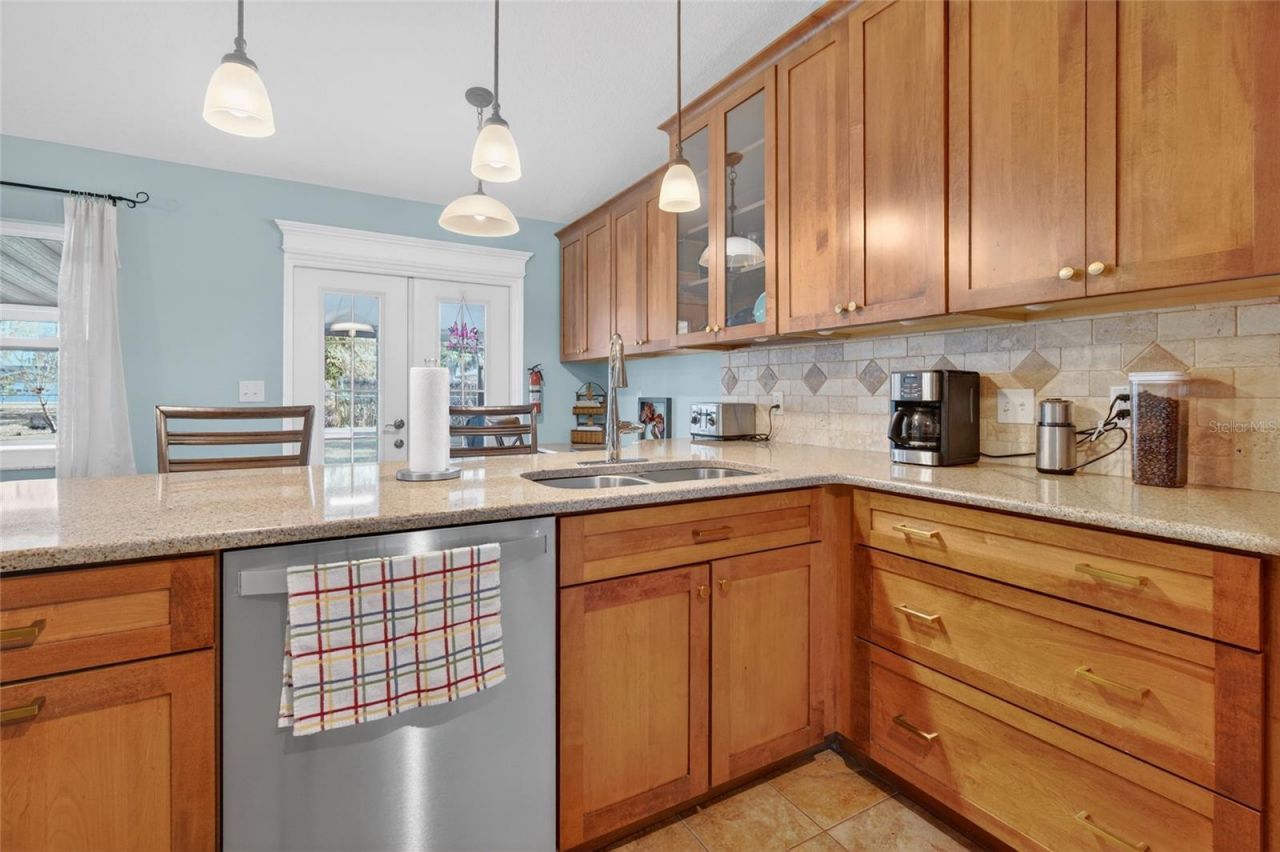 5118 Royal Oak Drive, Fruitland Park, FL 34731 Photo