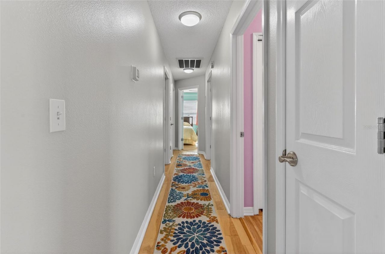 5118 Royal Oak Drive, Fruitland Park, FL 34731 Photo