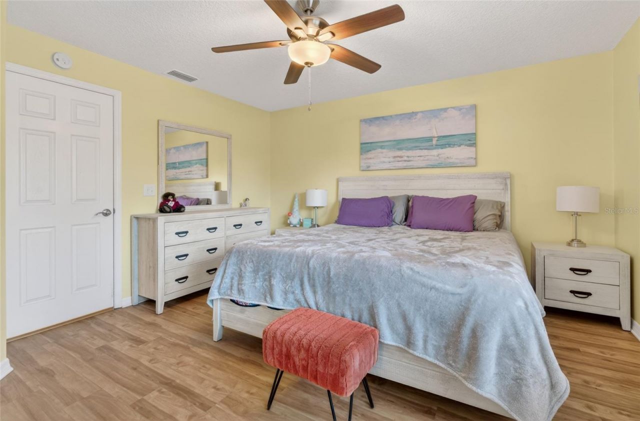 5118 Royal Oak Drive, Fruitland Park, FL 34731 Photo