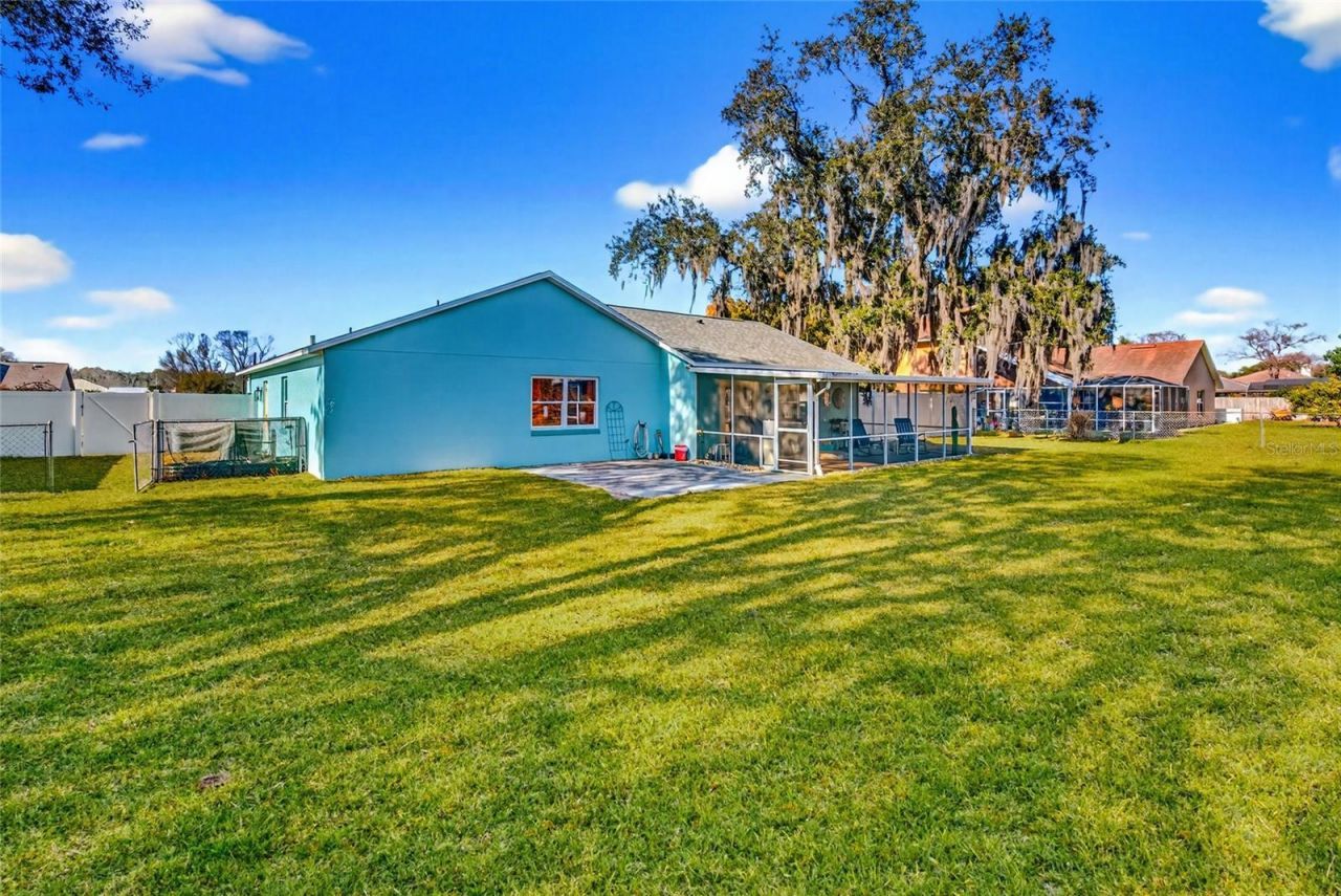 5118 Royal Oak Drive, Fruitland Park, FL 34731 Photo