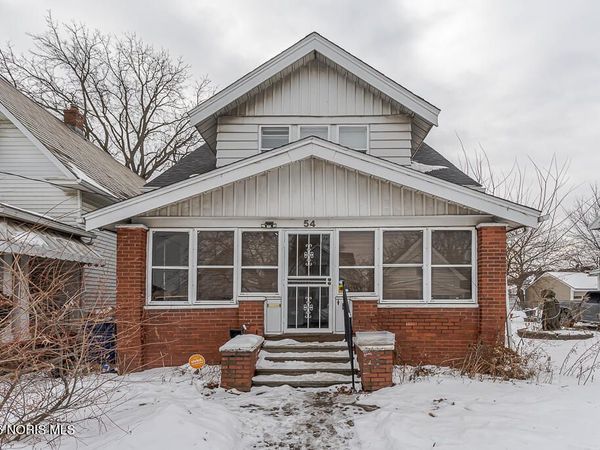 54 E Lake Street, Toledo, OH 43608