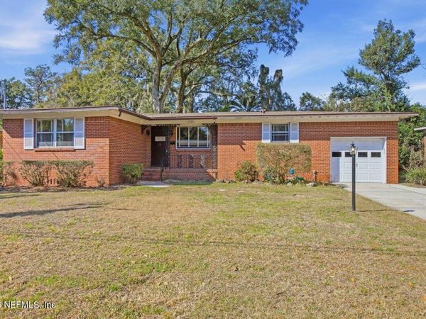 740 BORDEAU Avenue W, Jacksonville, FL 32211