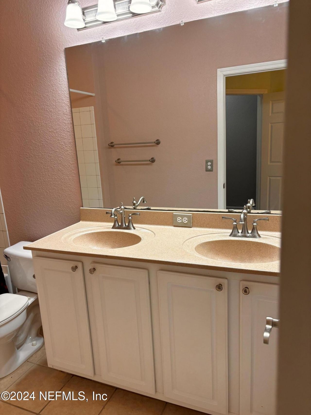 10075 Gate Parkway N, Unit 2413, Jacksonville, FL 32246 Photo