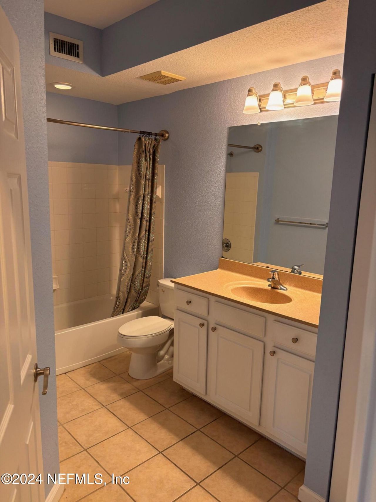 10075 Gate Parkway N, Unit 2413, Jacksonville, FL 32246 Photo