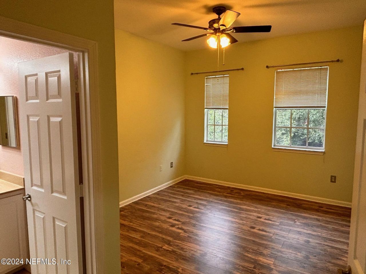 10075 Gate Parkway N, Unit 2413, Jacksonville, FL 32246 Photo