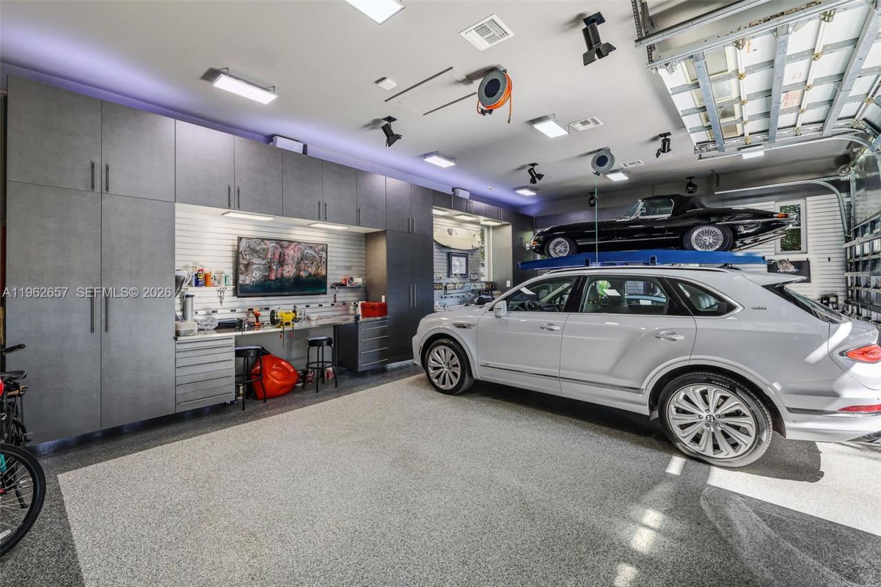 9320 Balada St , Coral Gables, FL 33156 Photo