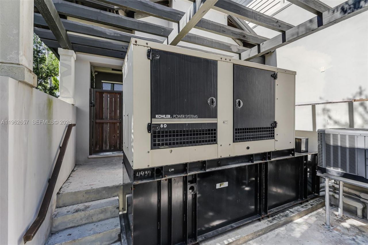 9320 Balada St , Coral Gables, FL 33156 Photo