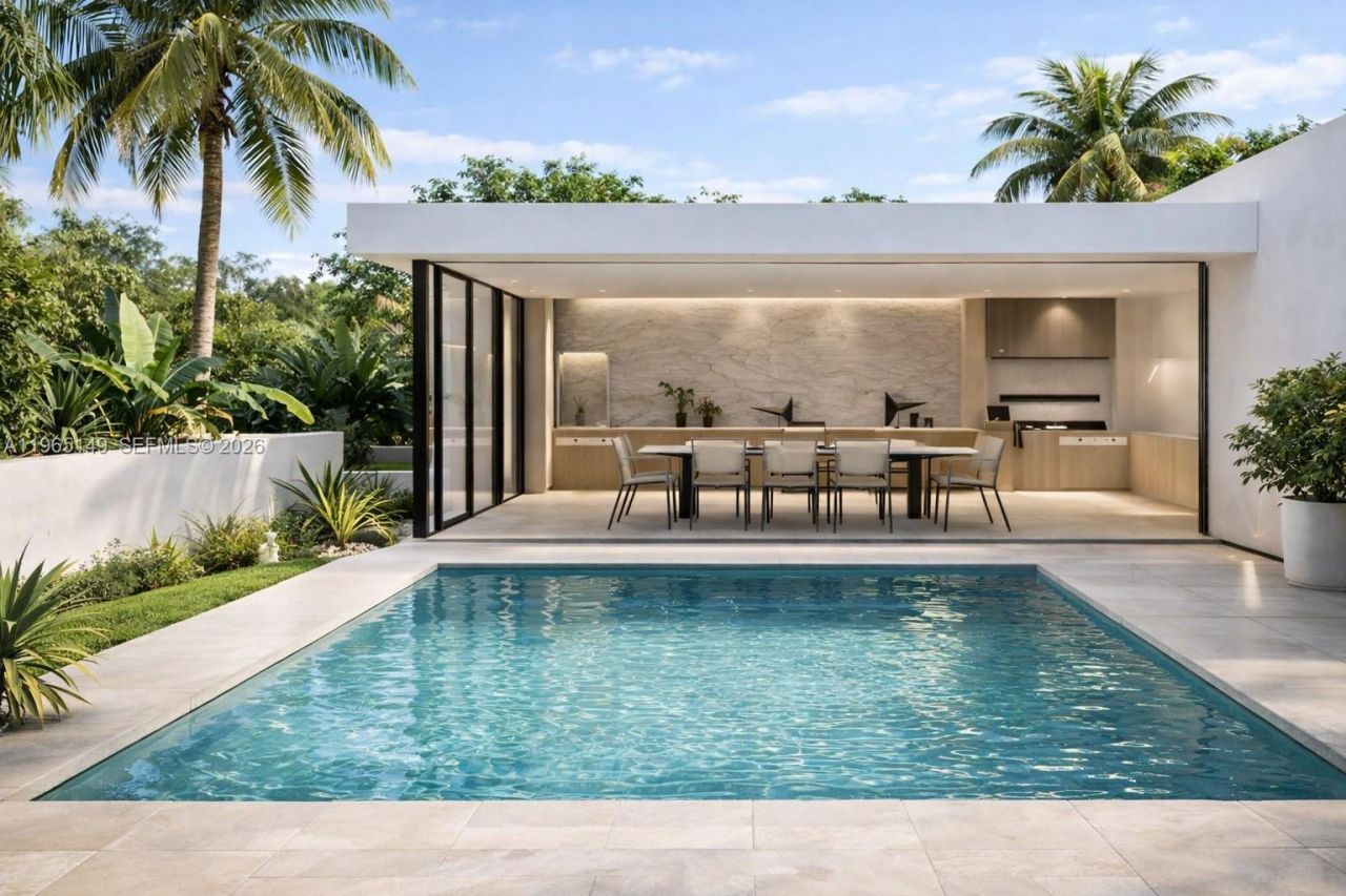 261 NE 43rd St, Miami, FL 33137 Photo