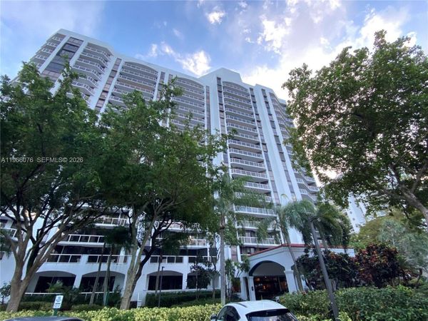 3640 Yacht Club Dr, Unit 103, Aventura, FL 33180