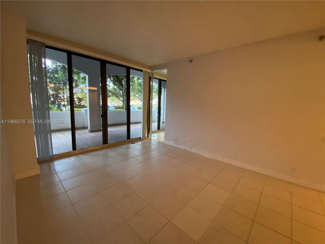 3640 Yacht Club Dr, Unit 103, Aventura, FL 33180 Photo