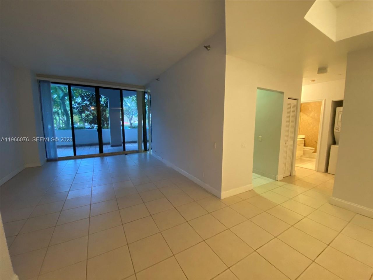 3640 Yacht Club Dr, Unit 103, Aventura, FL 33180 Photo