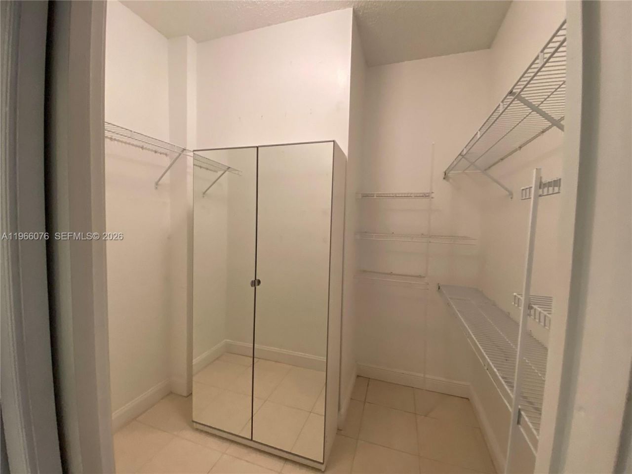 3640 Yacht Club Dr, Unit 103, Aventura, FL 33180 Photo