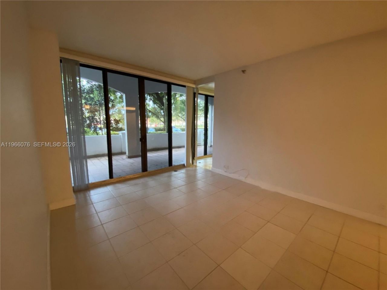 3640 Yacht Club Dr, Unit 103, Aventura, FL 33180 Photo