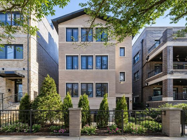 3647 N Damen Avenue, Unit 3, Chicago, IL 60618