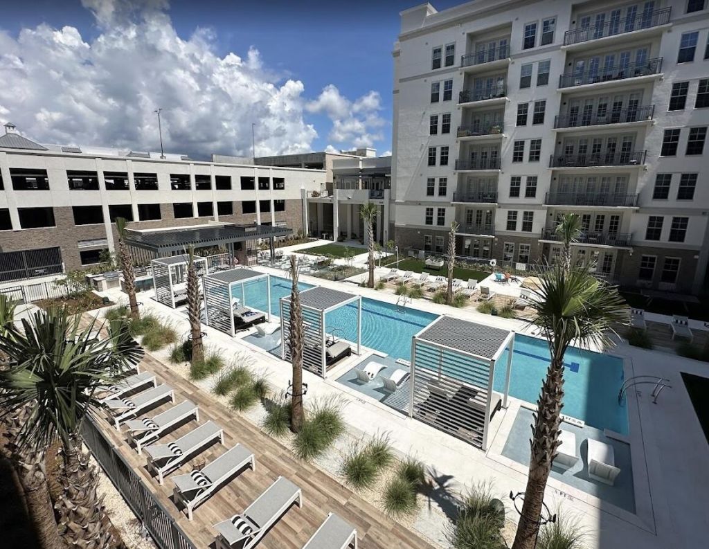 180 Patriots Point Road Photo 12