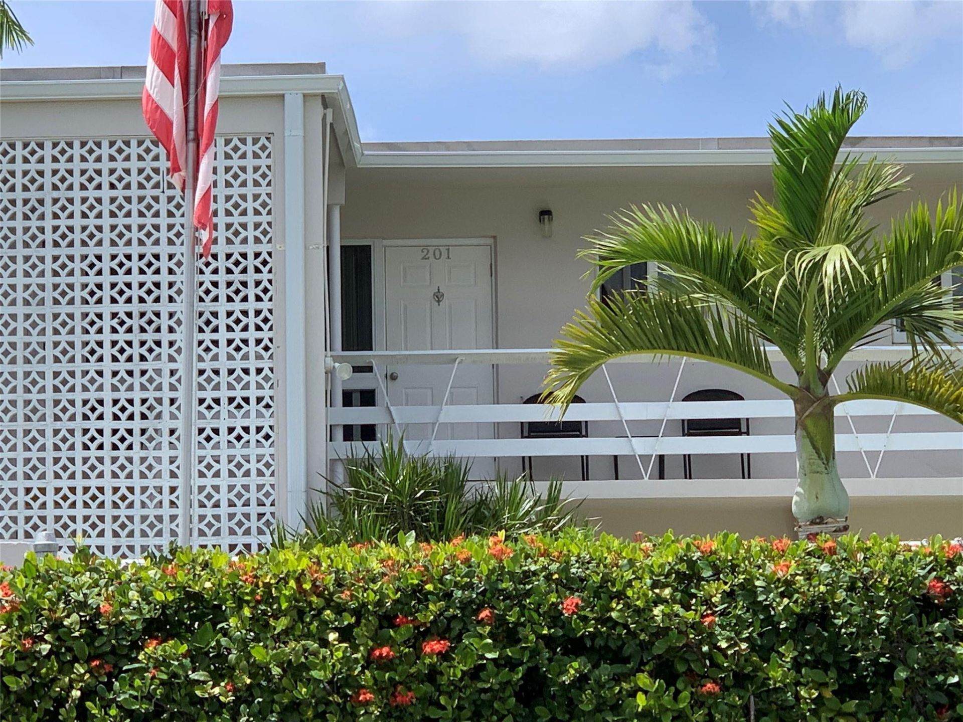 3205 SE 7th Street, Unit 201, Pompano Beach, FL 33062 Photo