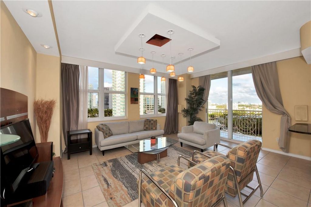 511 SE 5th Avenue, Unit 1217, Fort Lauderdale, FL 33301 Photo