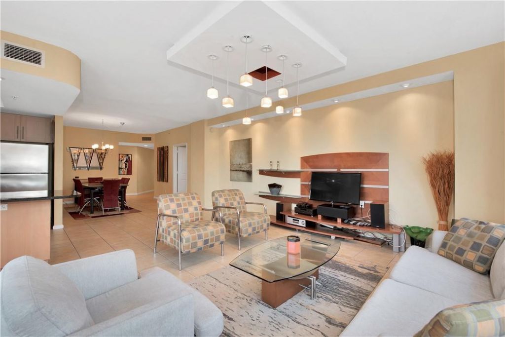 511 SE 5th Avenue, Unit 1217, Fort Lauderdale, FL 33301 Photo