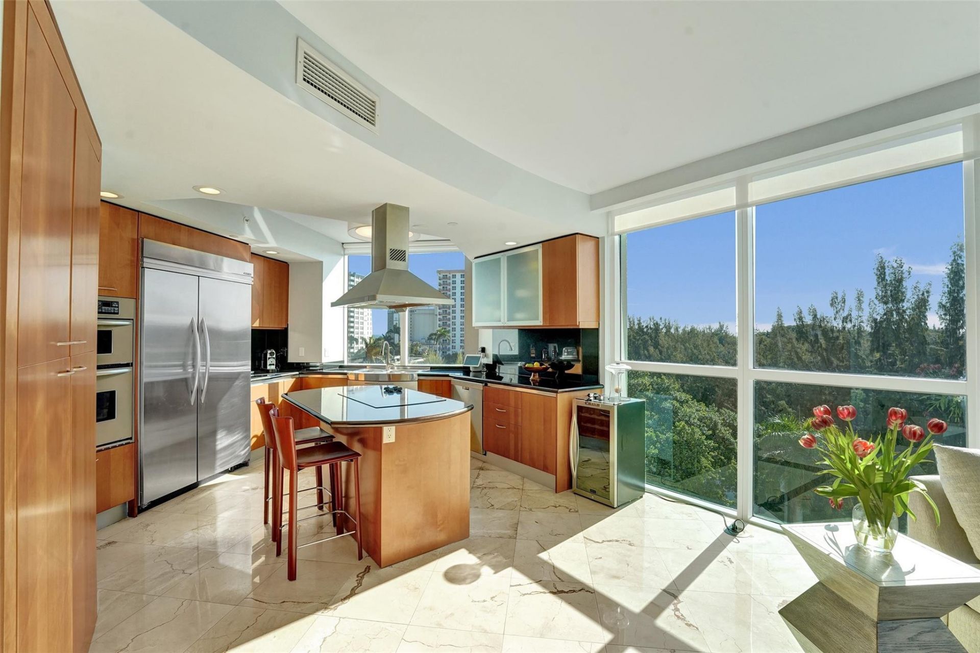 2845 NE 9th Street, Unit 601, Fort Lauderdale, FL 33304 Photo