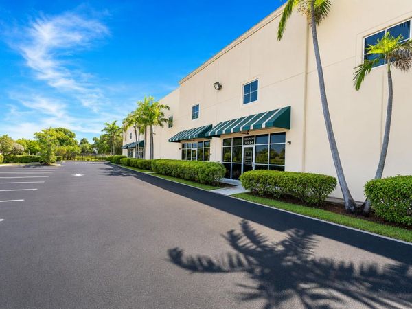 1071 NW 31st Avenue, Unit B-4, Pompano Beach, FL 33069
