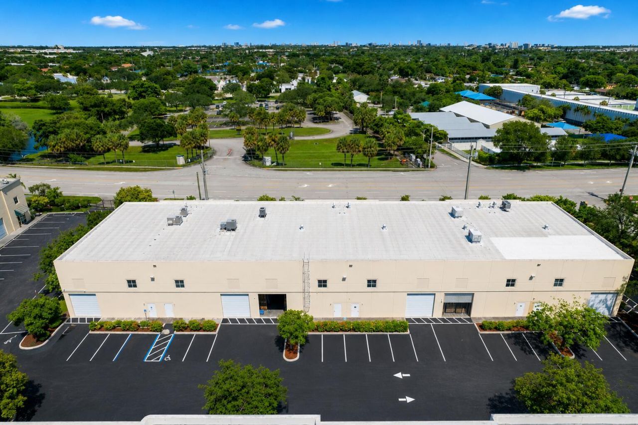 1071 NW 31st Avenue, Unit B-4, Pompano Beach, FL 33069 Photo