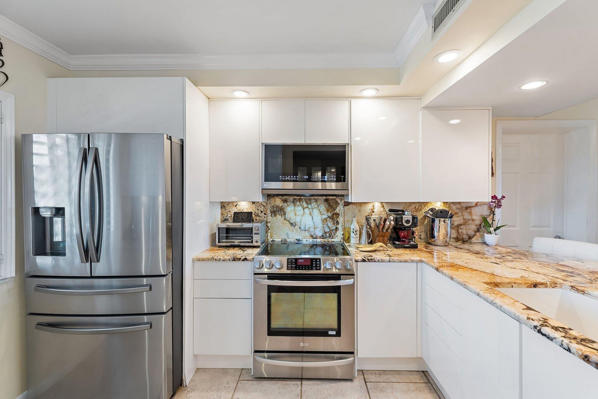 401 Ocean Bluffs Boulevard, Unit 402, Jupiter, FL 33477 Photo