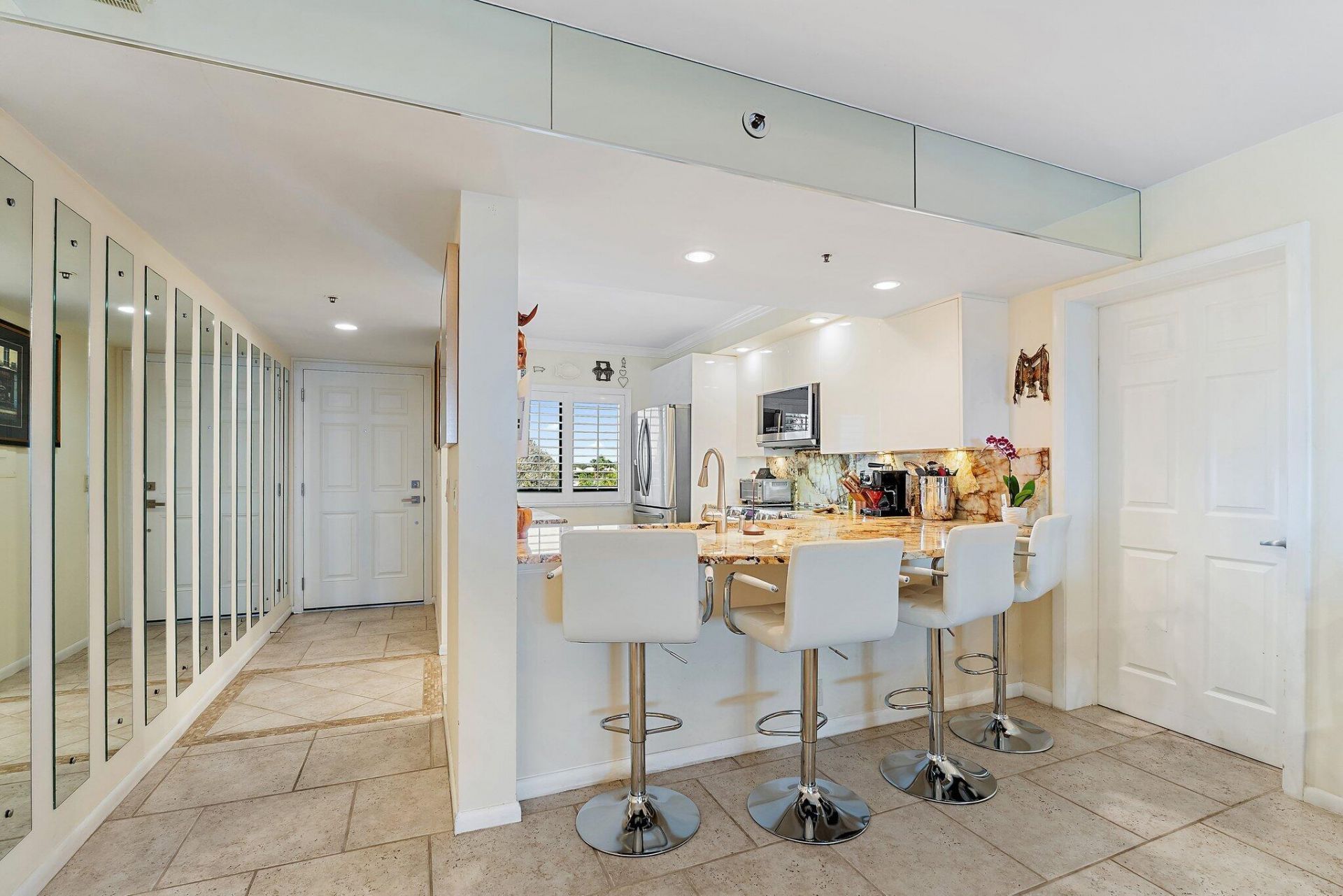 401 Ocean Bluffs Boulevard, Unit 402, Jupiter, FL 33477 Photo