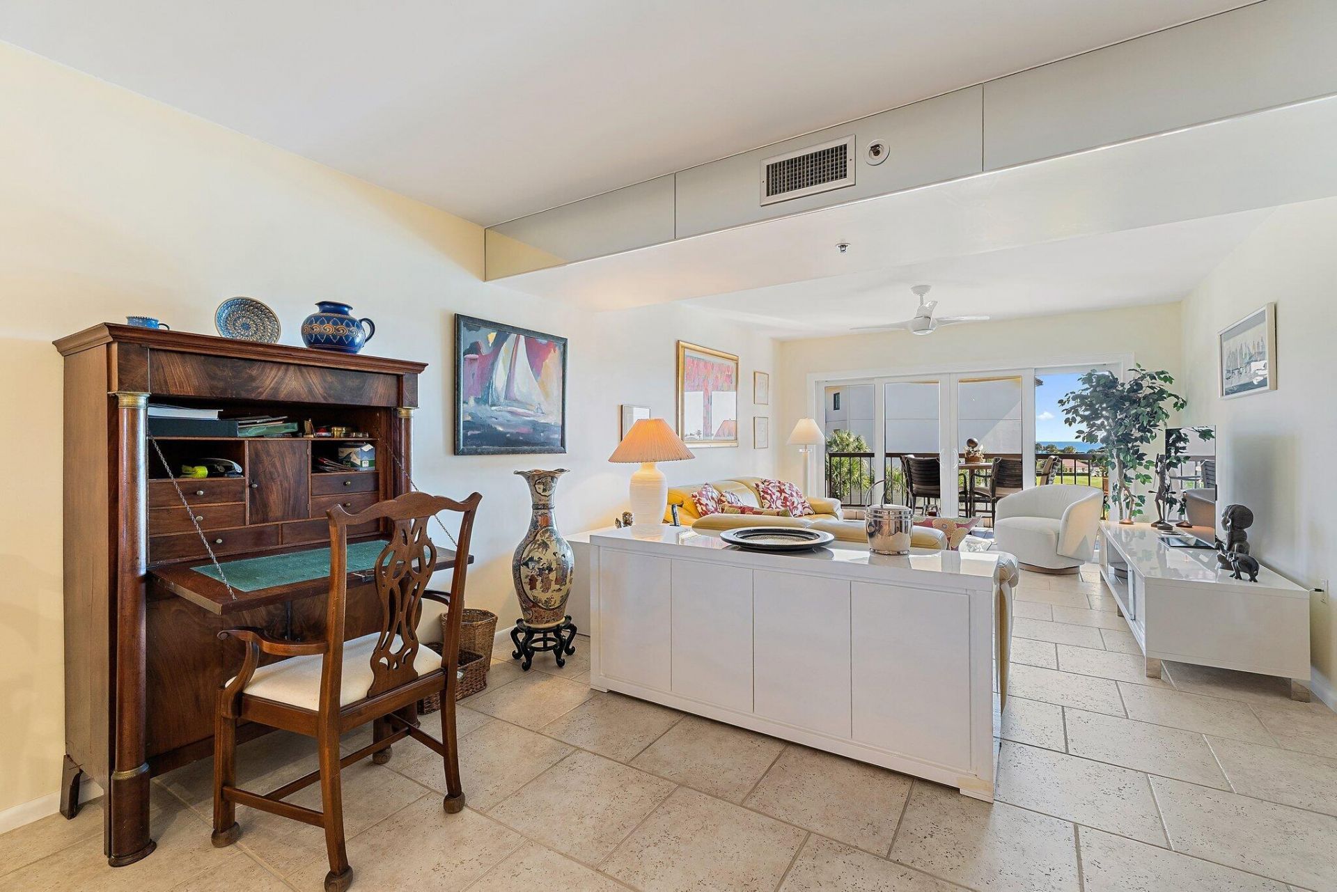 401 Ocean Bluffs Boulevard, Unit 402, Jupiter, FL 33477 Photo