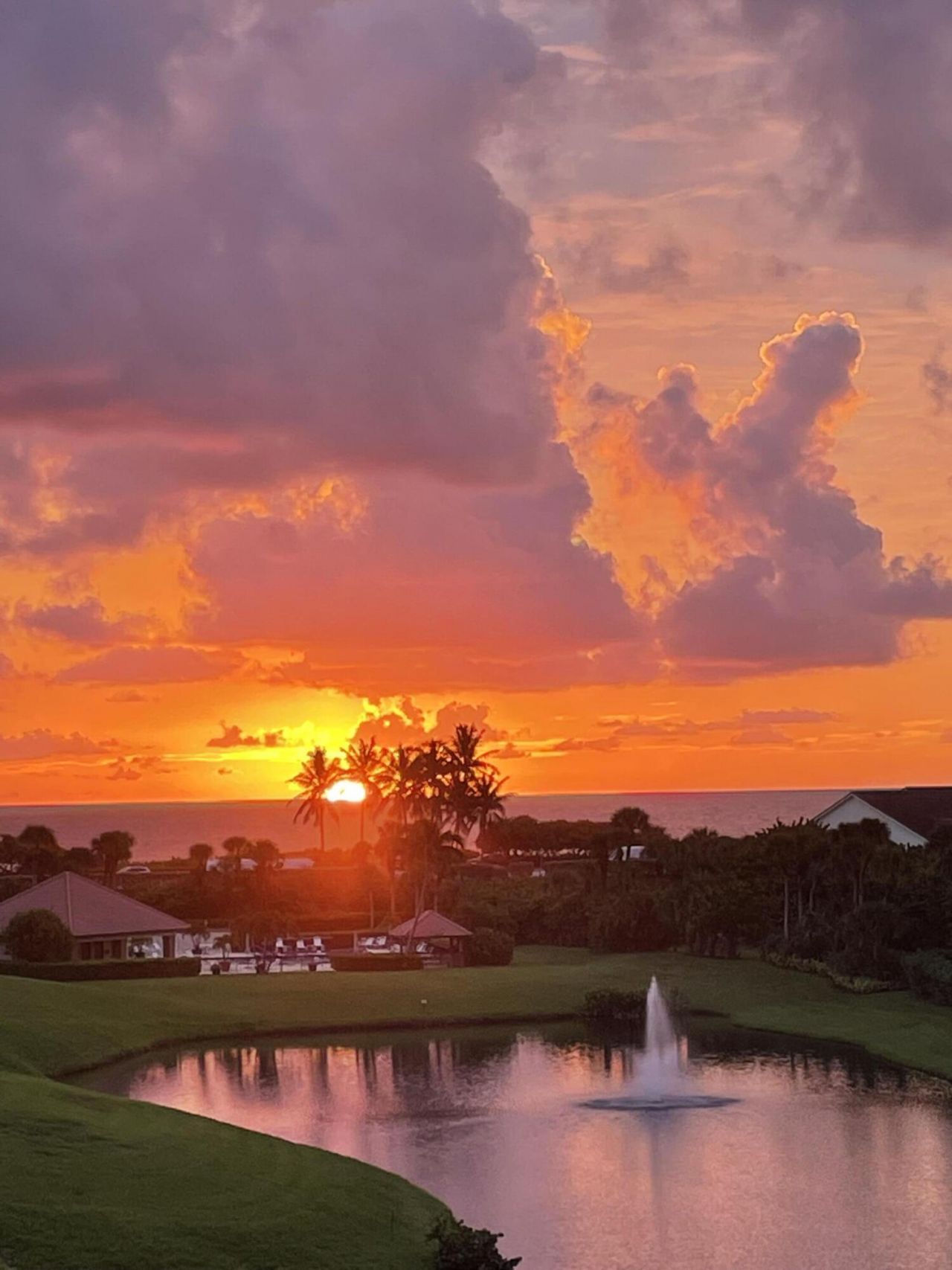 401 Ocean Bluffs Boulevard, Unit 402, Jupiter, FL 33477 Photo