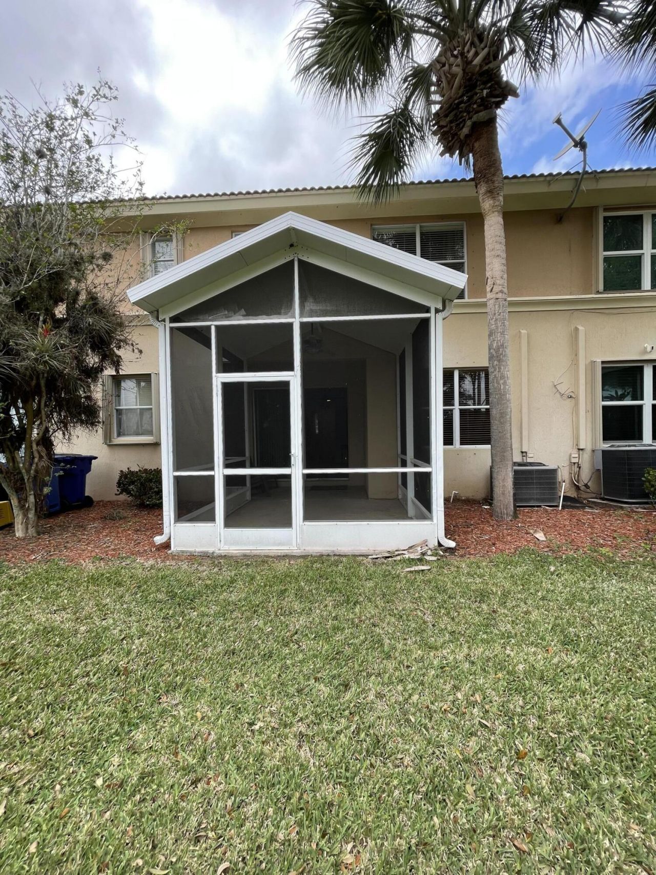 369 River Bluff Lane, Royal Palm Beach, FL 33411 Photo