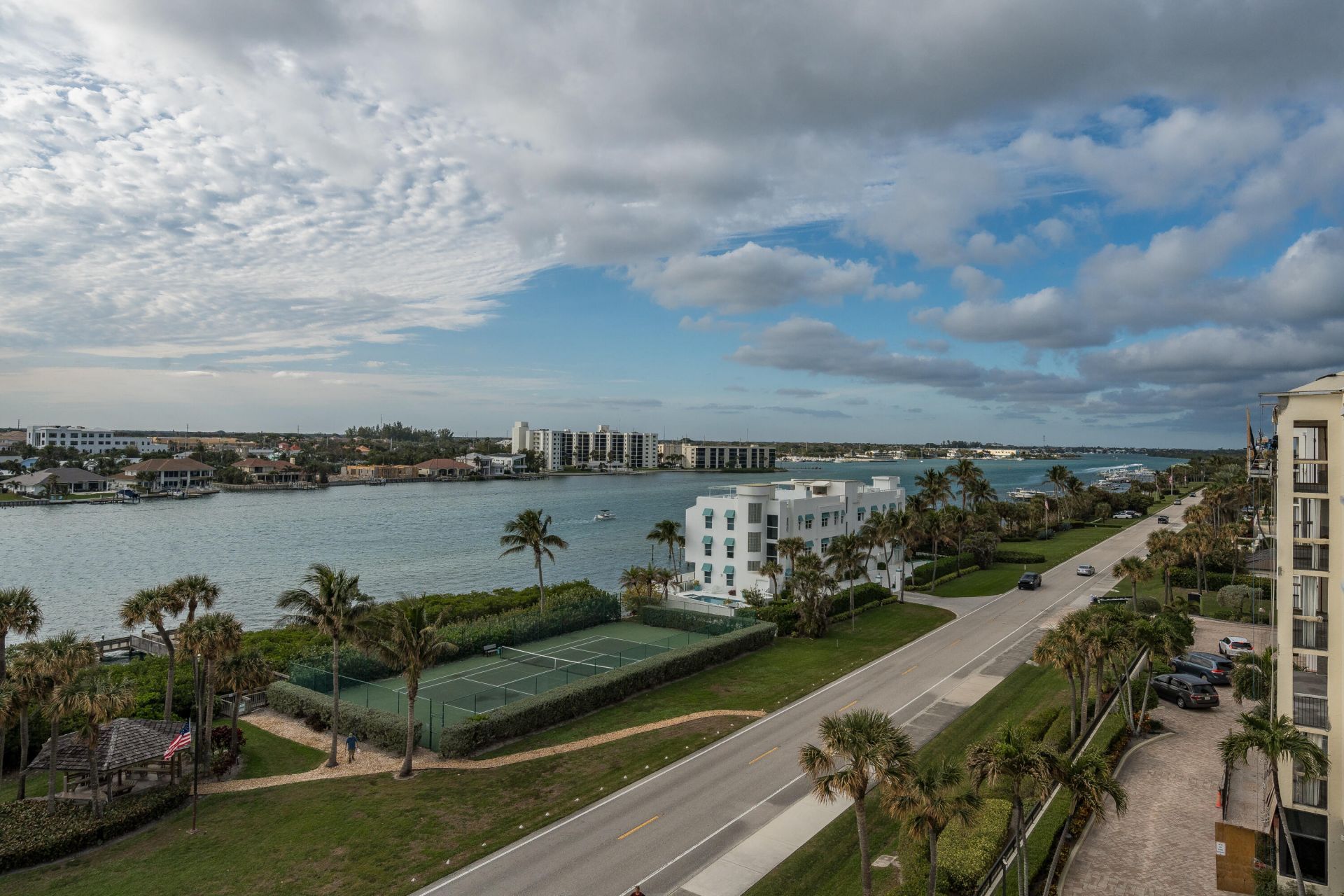 19670 Beach Road, Unit Ph B-4, Jupiter, FL 33469 Photo