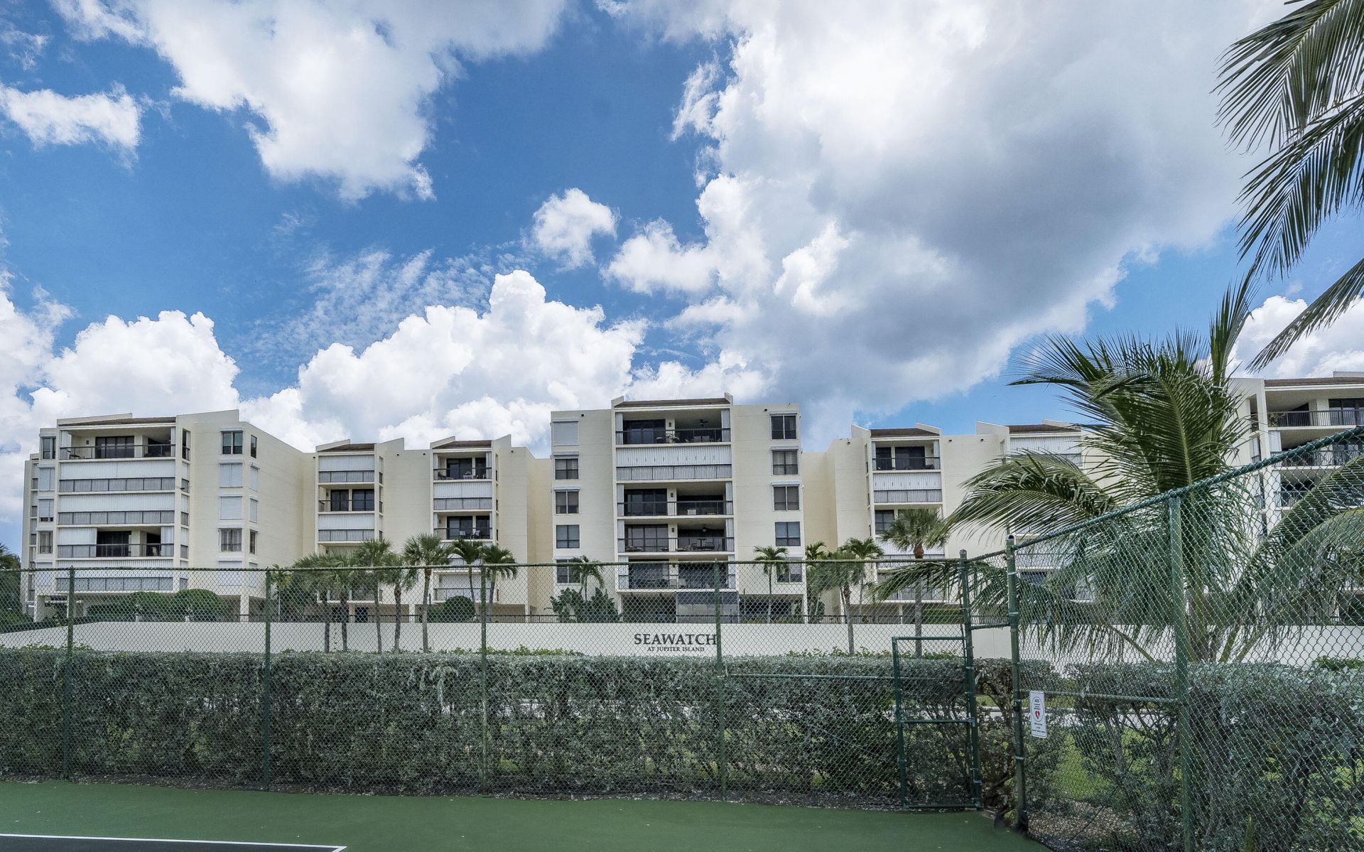 19670 Beach Road, Unit Ph B-4, Jupiter, FL 33469 Photo