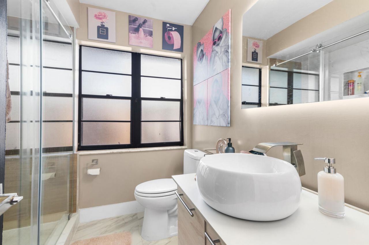 3301 NW 97th Terrace, Sunrise, FL 33351 Photo