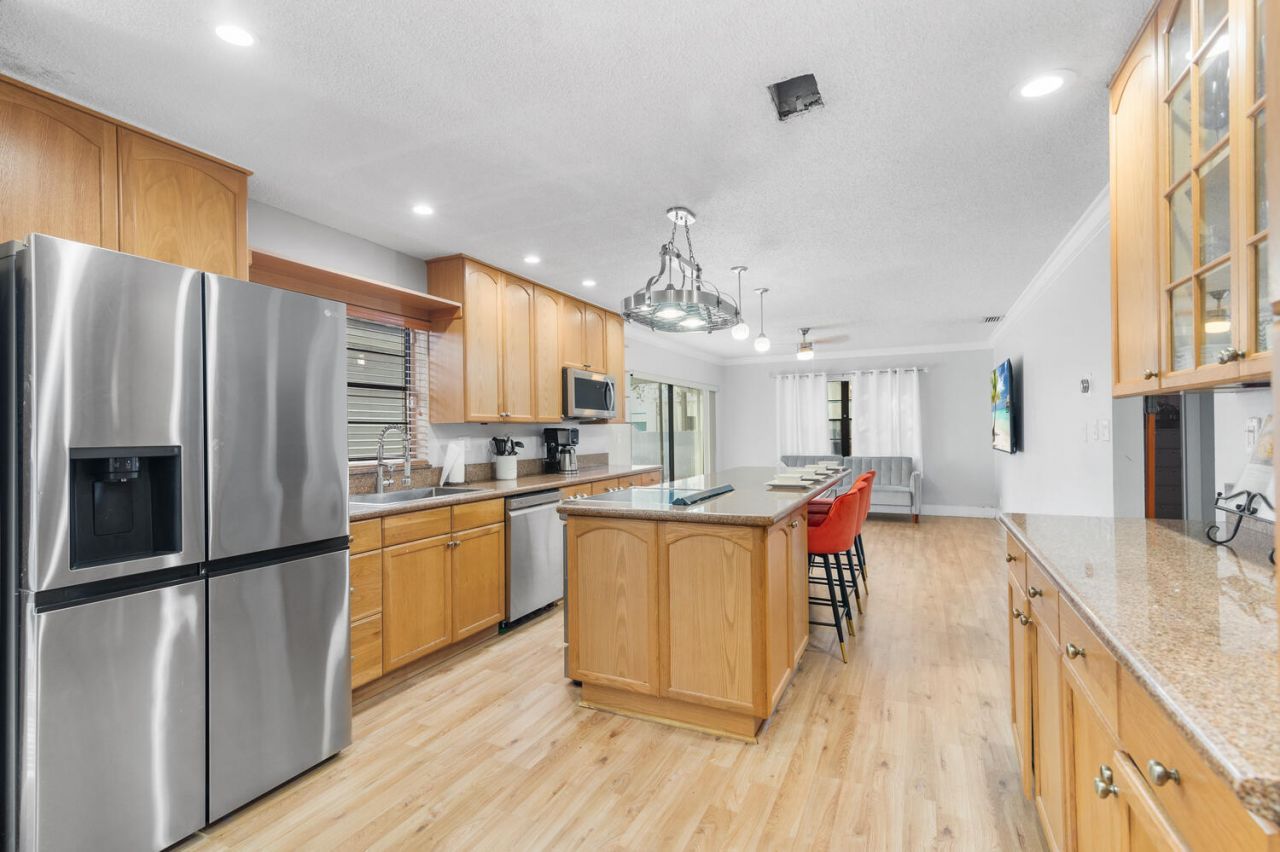 3301 NW 97th Terrace, Sunrise, FL 33351 Photo