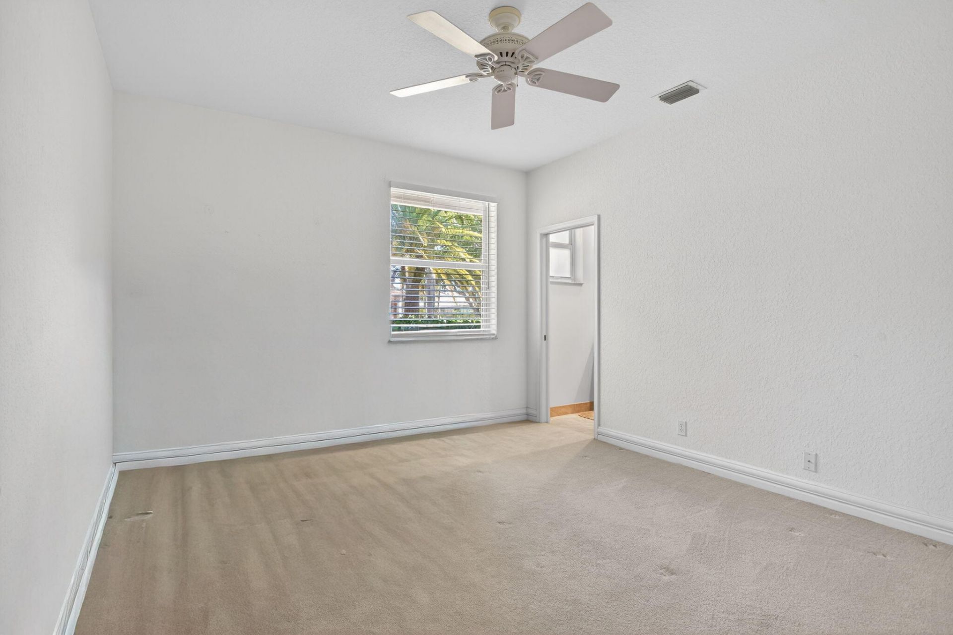 6855 NW 102nd Lane, Parkland, FL 33076 Photo