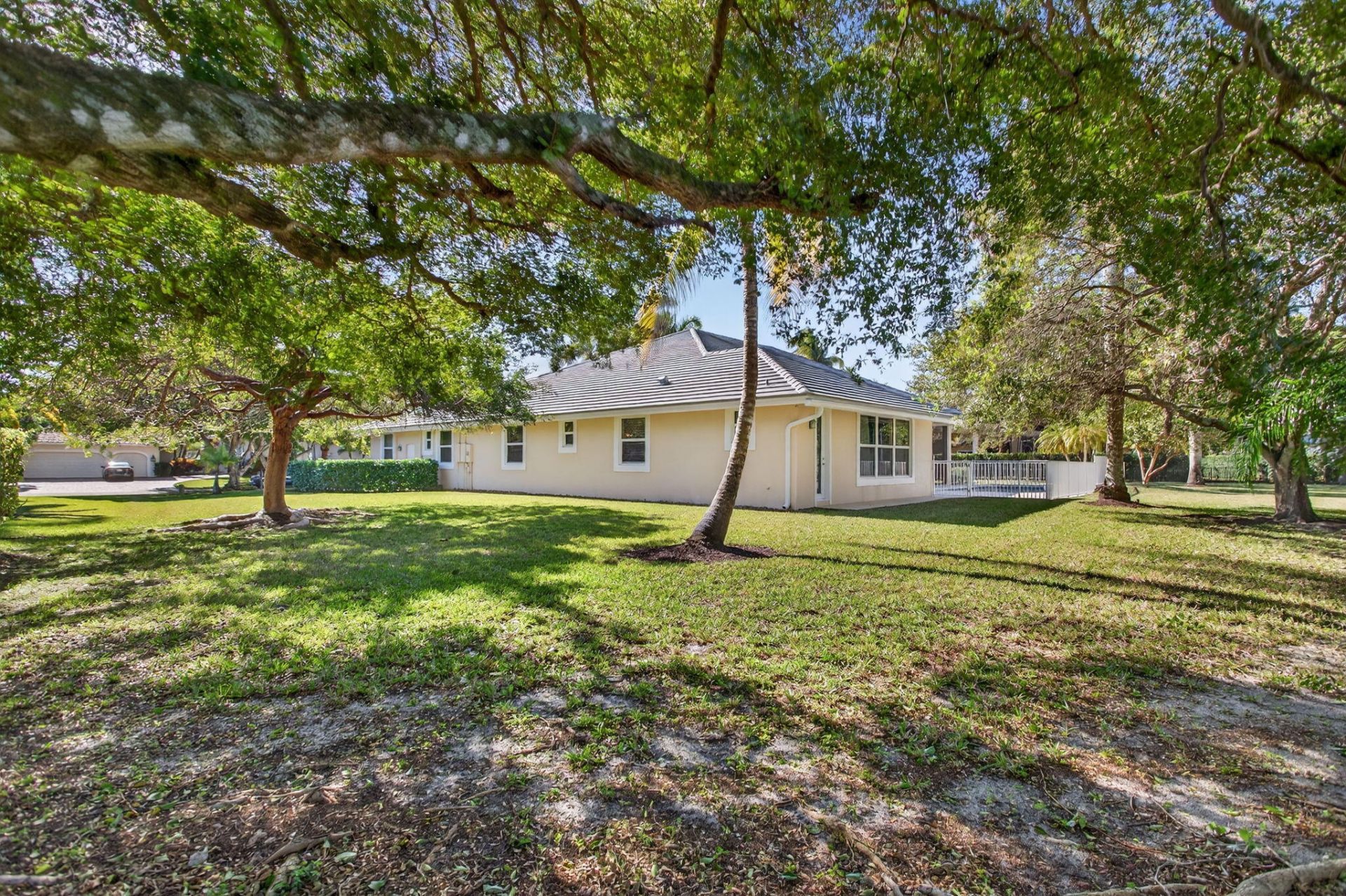 6855 NW 102nd Lane, Parkland, FL 33076 Photo