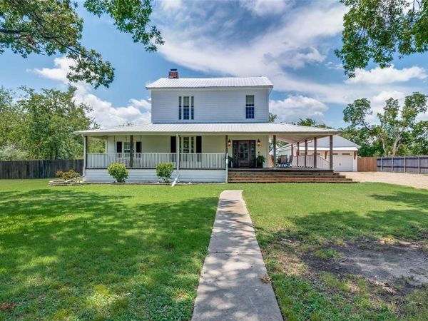 603 N Clay Street, Kaufman, TX 75142