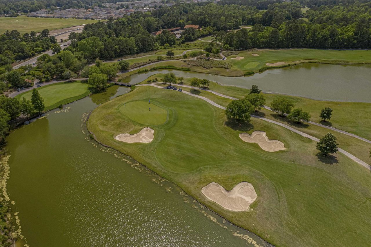 8201 Essence Dr. Photo 21