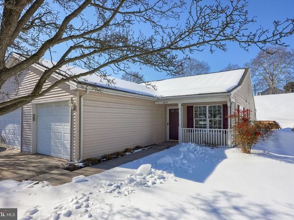 6834 SENECA RIDGE DRIVE, YORK, PA 17403