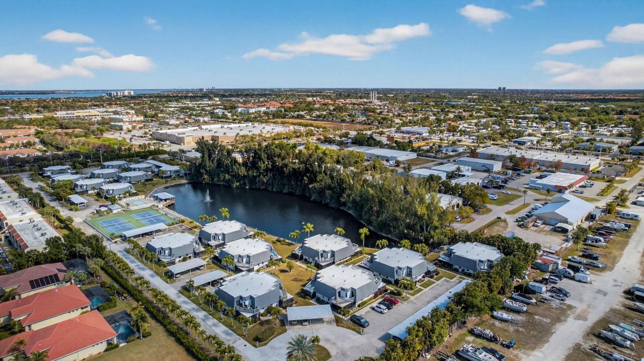 16191 Amberwood Lake Ct, Unit 1, Fort Myers, FL 33908 Photo