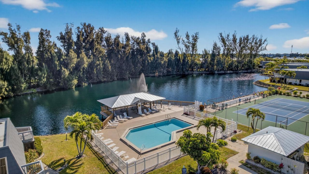 16191 Amberwood Lake Ct, Unit 1, Fort Myers, FL 33908 Photo