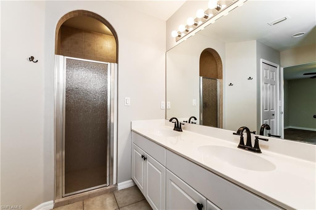 1141 SW 6th Ter, Cape Coral, FL 33991 Photo
