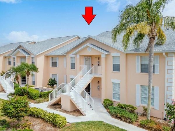760 Wiggins Lake DR, Unit 205, NAPLES, FL 34110