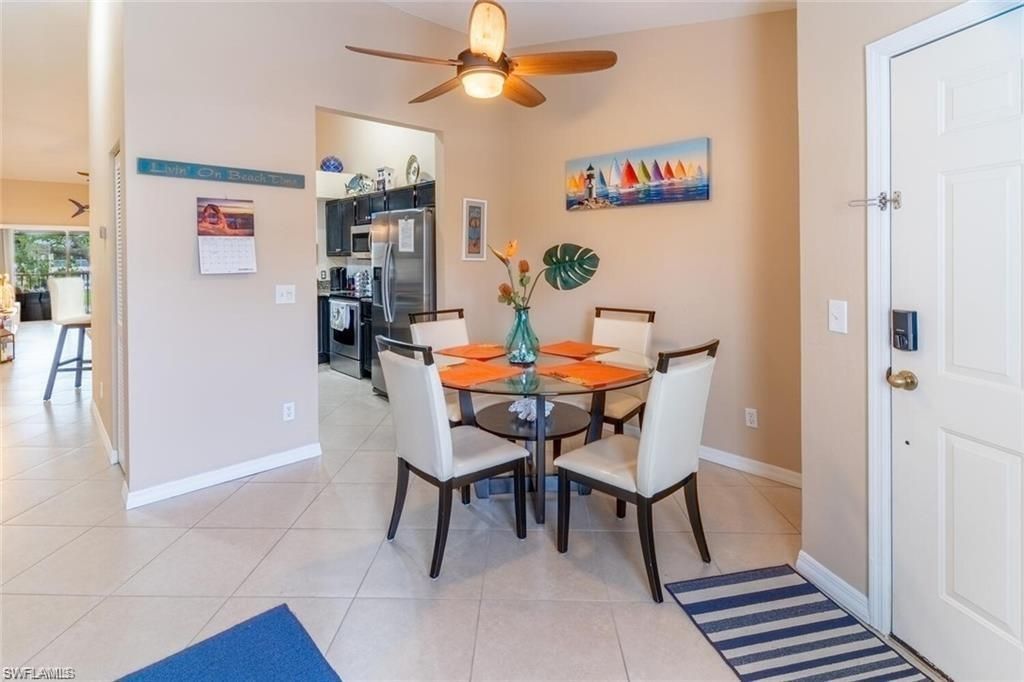 760 Wiggins Lake Dr, Unit 205, Naples, FL 34110 Photo