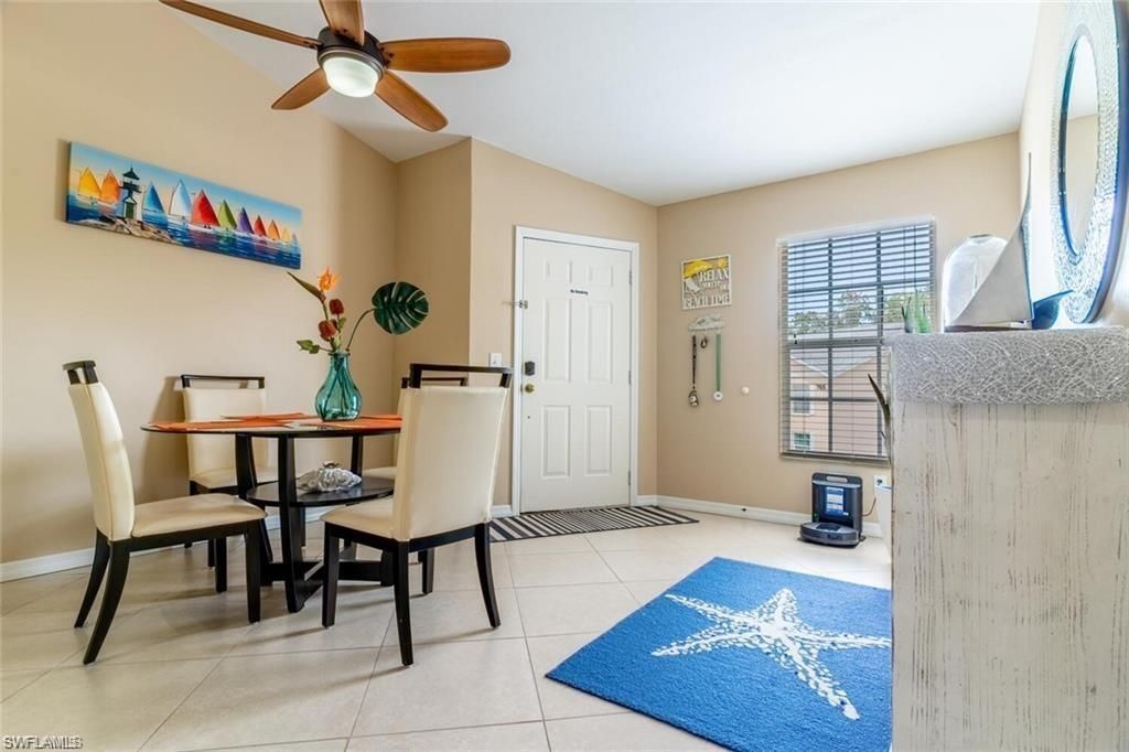 760 Wiggins Lake Dr, Unit 205, Naples, FL 34110 Photo