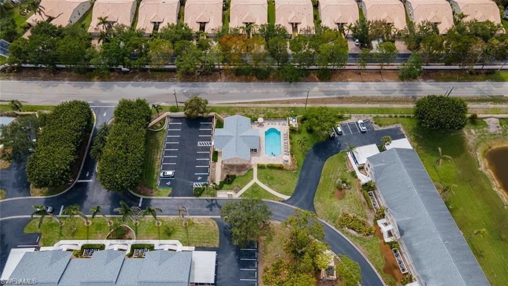 760 Wiggins Lake Dr, Unit 205, Naples, FL 34110 Photo