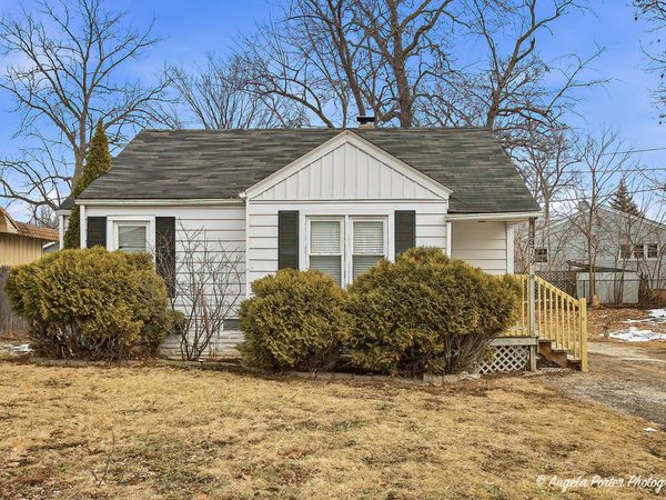 33759 N Lake Shore Drive, Grayslake, IL 60030