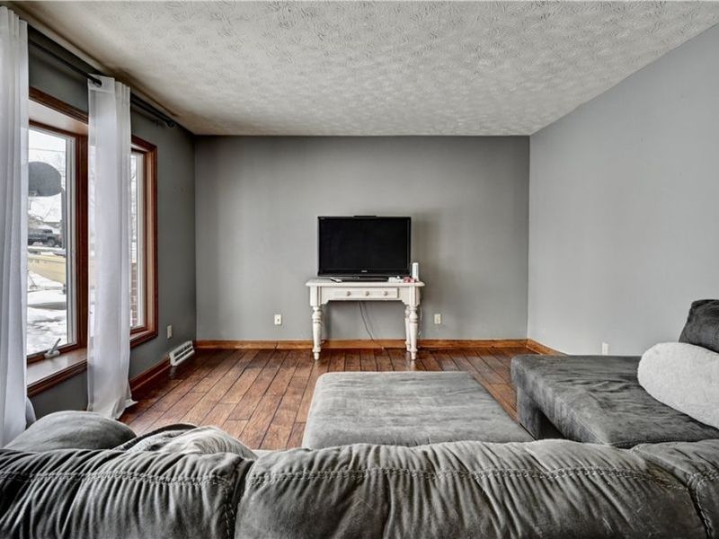 240 HARMON Avenue NW, Brewster, OH 44613 Photo 10